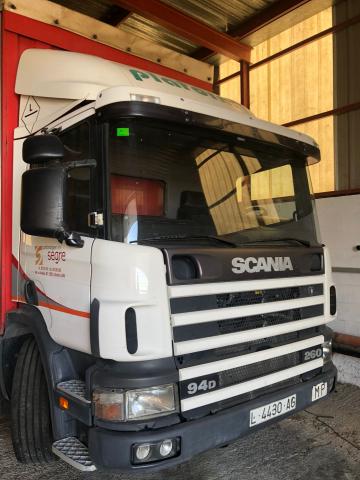 Scania SERIE G P 94 GB 260 DE X2 CC