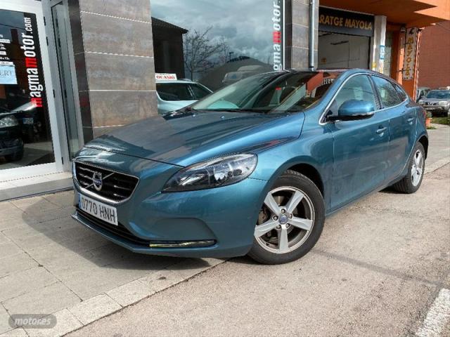 Volvo V 40