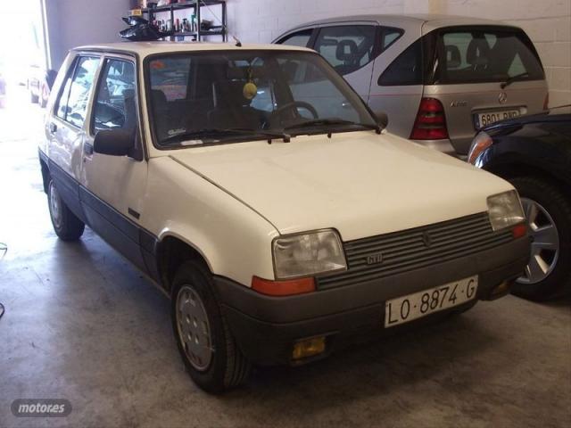 Renault R5