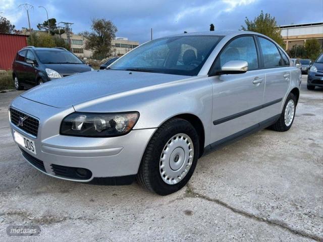 Volvo S 40