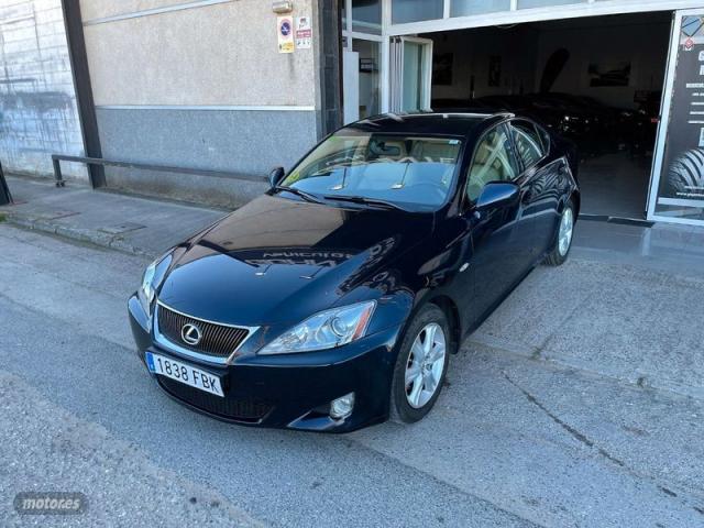 Lexus IS 220d