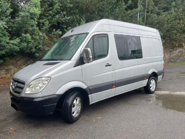 Mercedes-Benz SPRINTER 318 CDI CAMPERIZADA