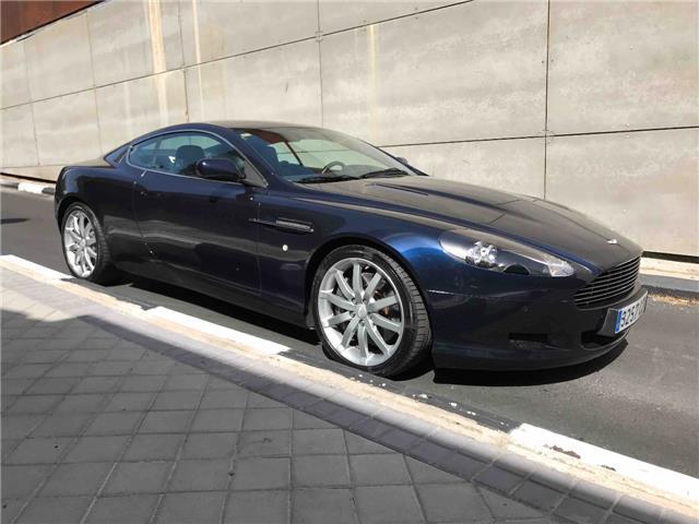 Aston Martin DB9