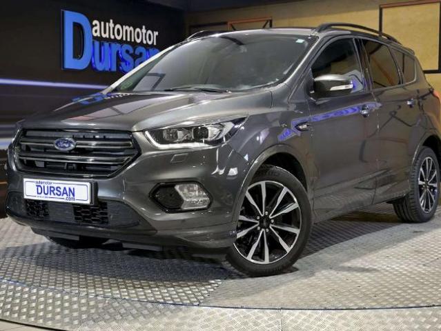 Ford Kuga 2.0 Tdci 110kw 4x4 St-line Powers.