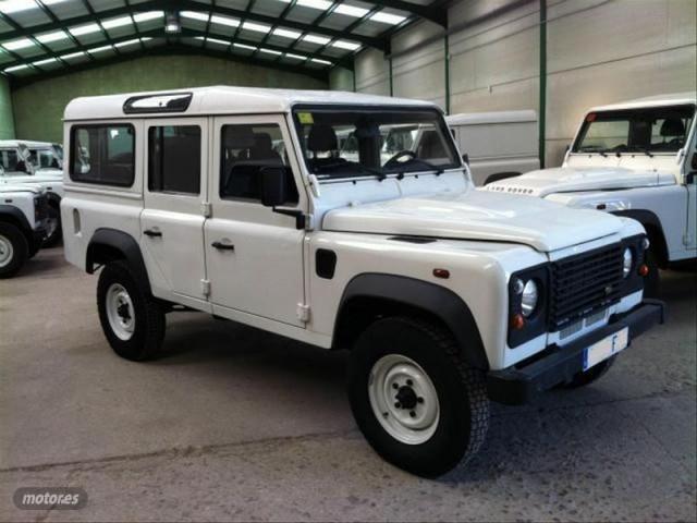 Land-Rover Defender