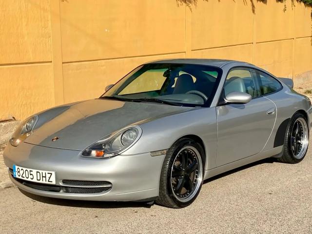 Porsche 996