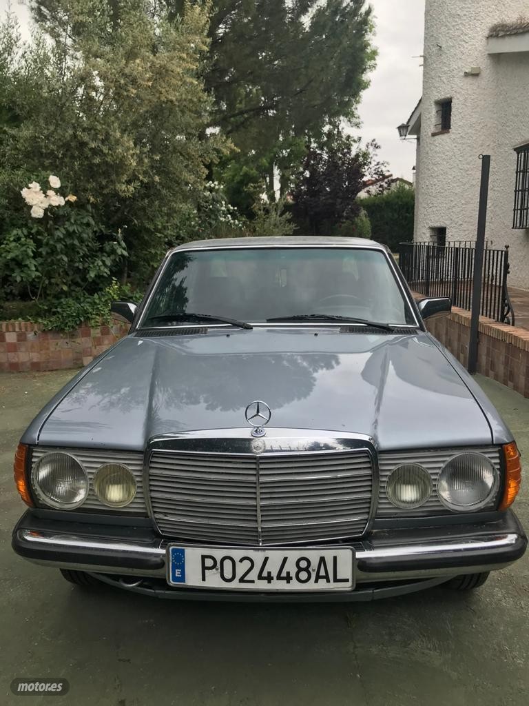 Mercedes-Benz 300