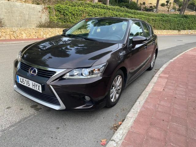 Lexus CT 200h