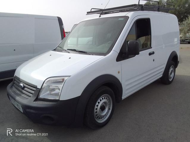 Ford TRANSIT CONNECT 75T220 FURGON.