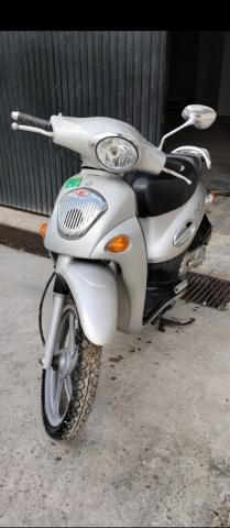 Kymco People