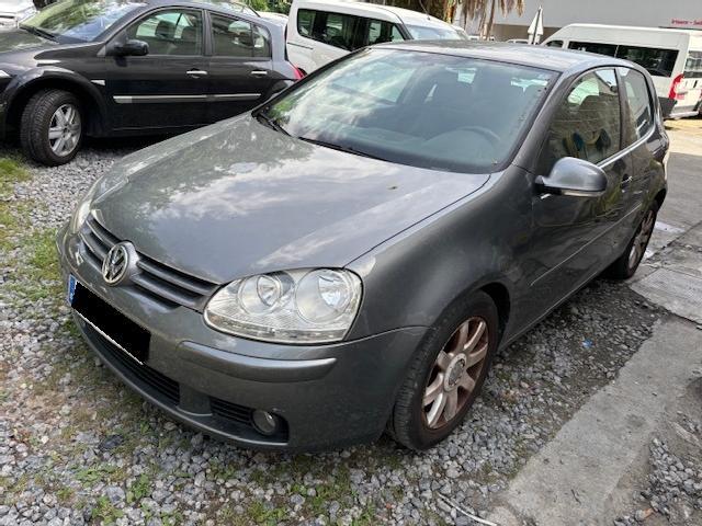 Volkswagen GOLF 1.9 TDI 105 SPORT