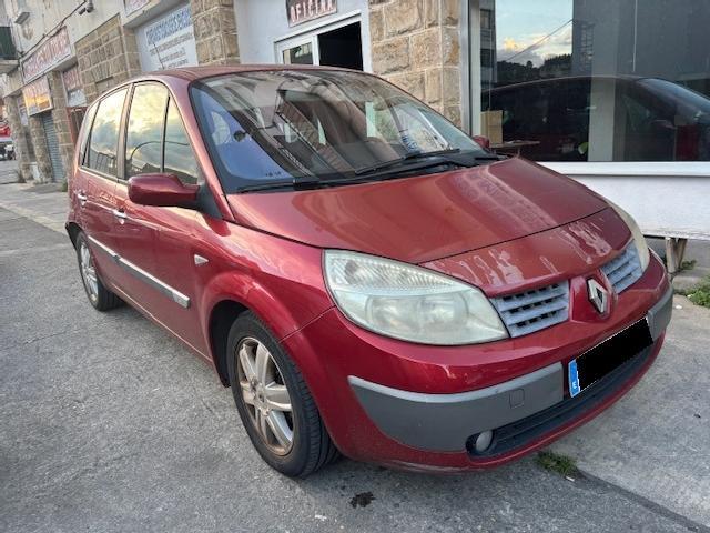 Renault SCENIC 1.6 i 110 CV ETIQUETA B